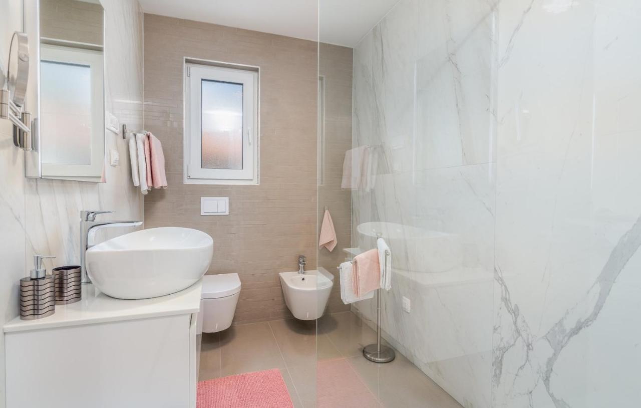 Apartments Elle Luxury Vantacici 말린스카 외부 사진